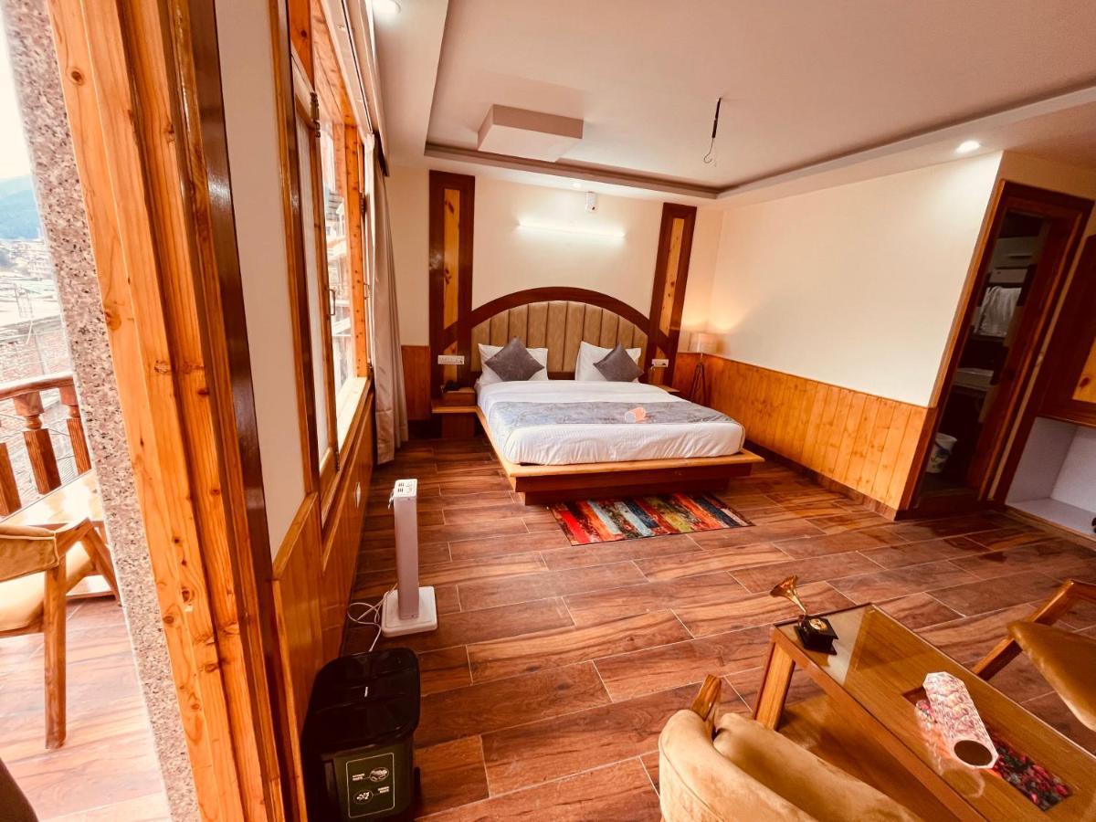 Le Green Resort, Mall Road Manali Buitenkant foto