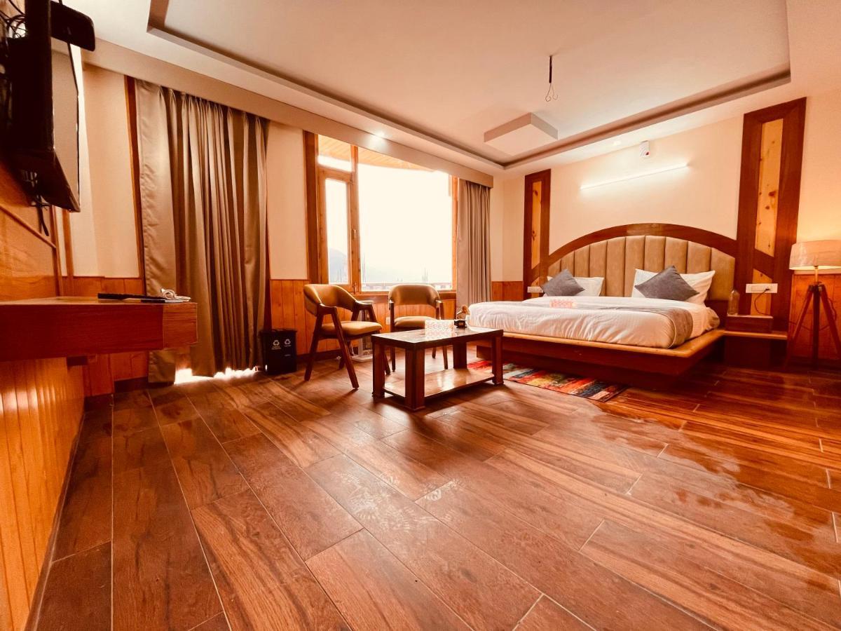 Le Green Resort, Mall Road Manali Buitenkant foto